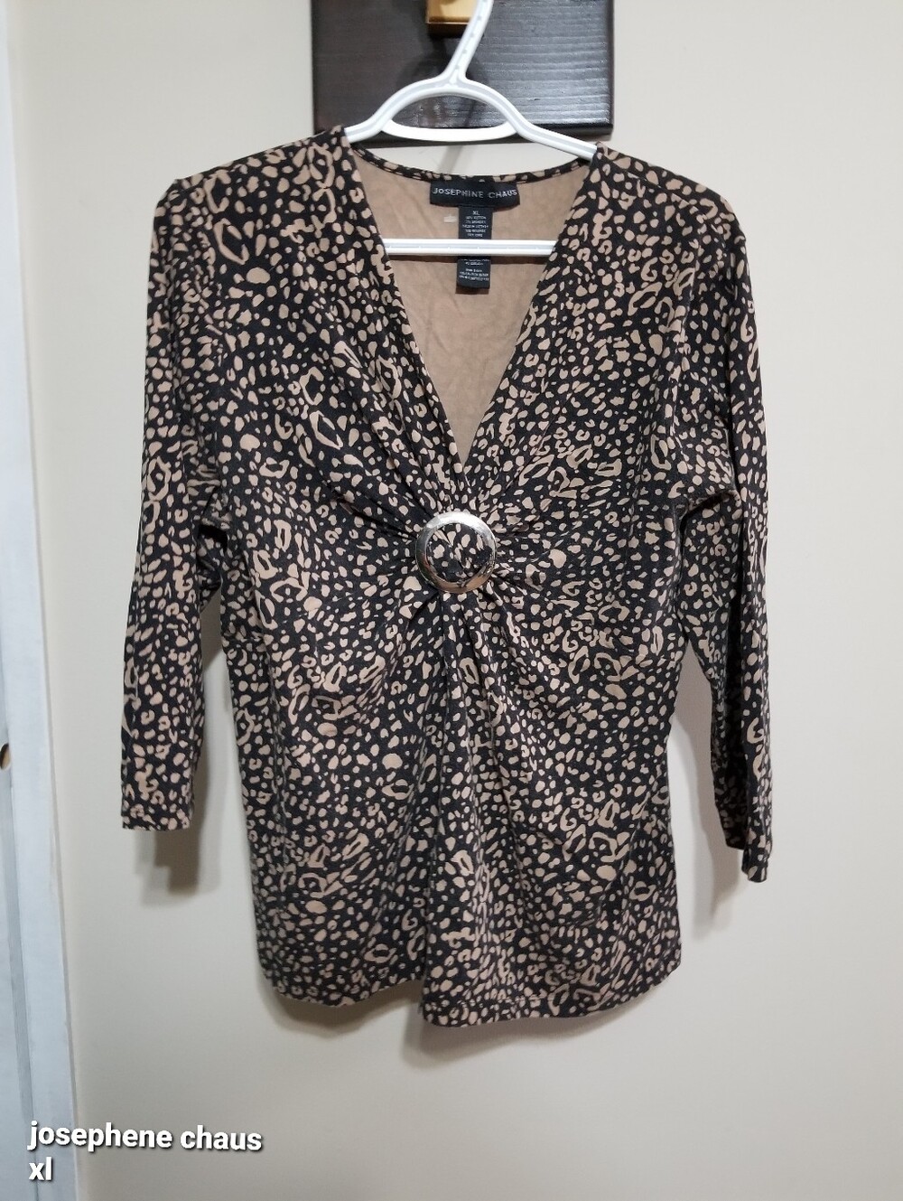 Josephine Chaus XL Black and Tan Animal-Print Twist Front Top